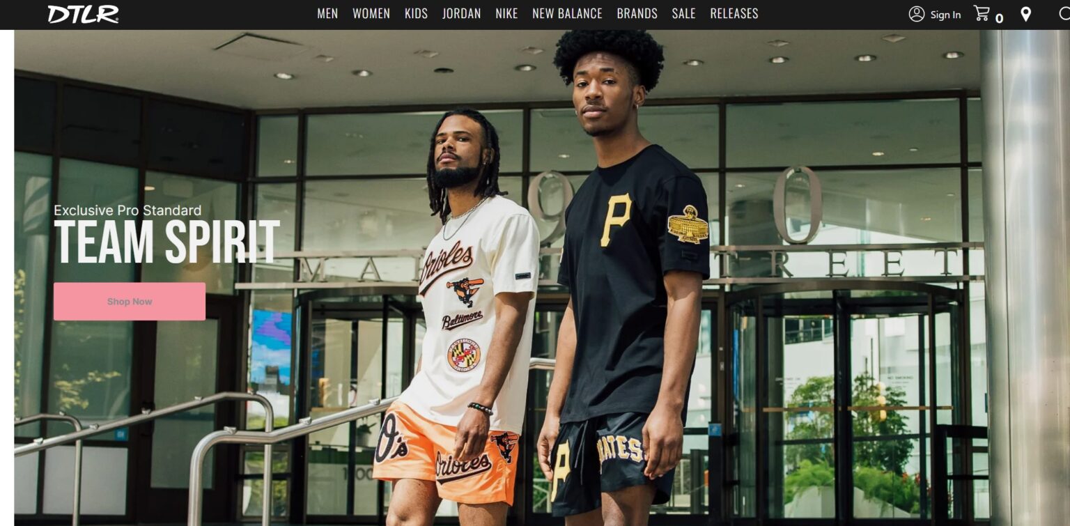 Discover the Hottest Trends for Every Season at DTLR’s Fashion Official Site.