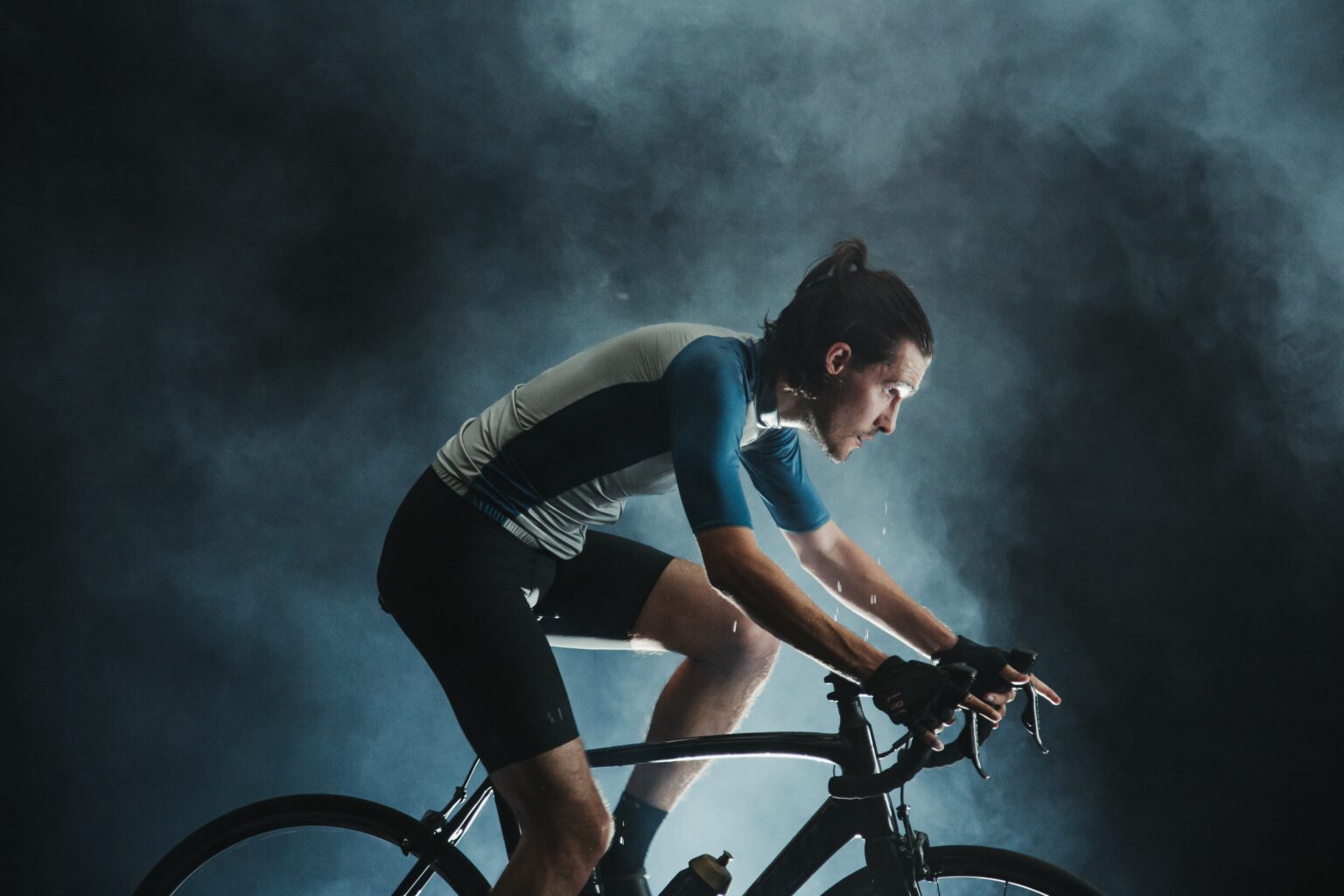 Stay Ahead of the Game: How to Get the Best Deals on Official-Siroko Cycling Clothes